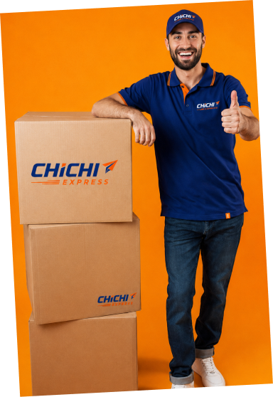Livreur Chichi Express avec des cartons